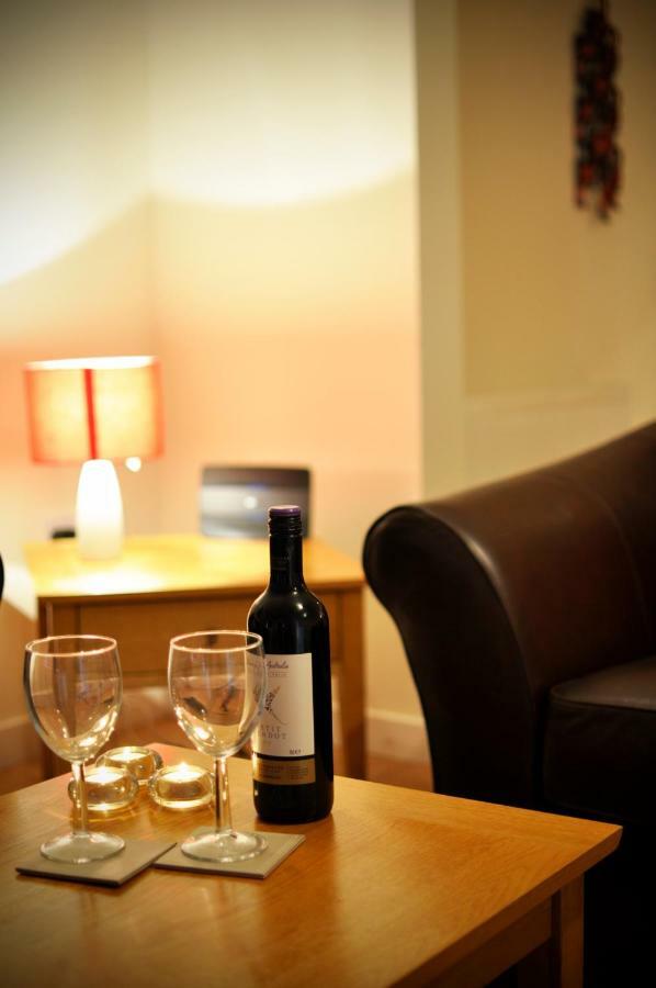 Dufftown Square Apartment Bagian luar foto