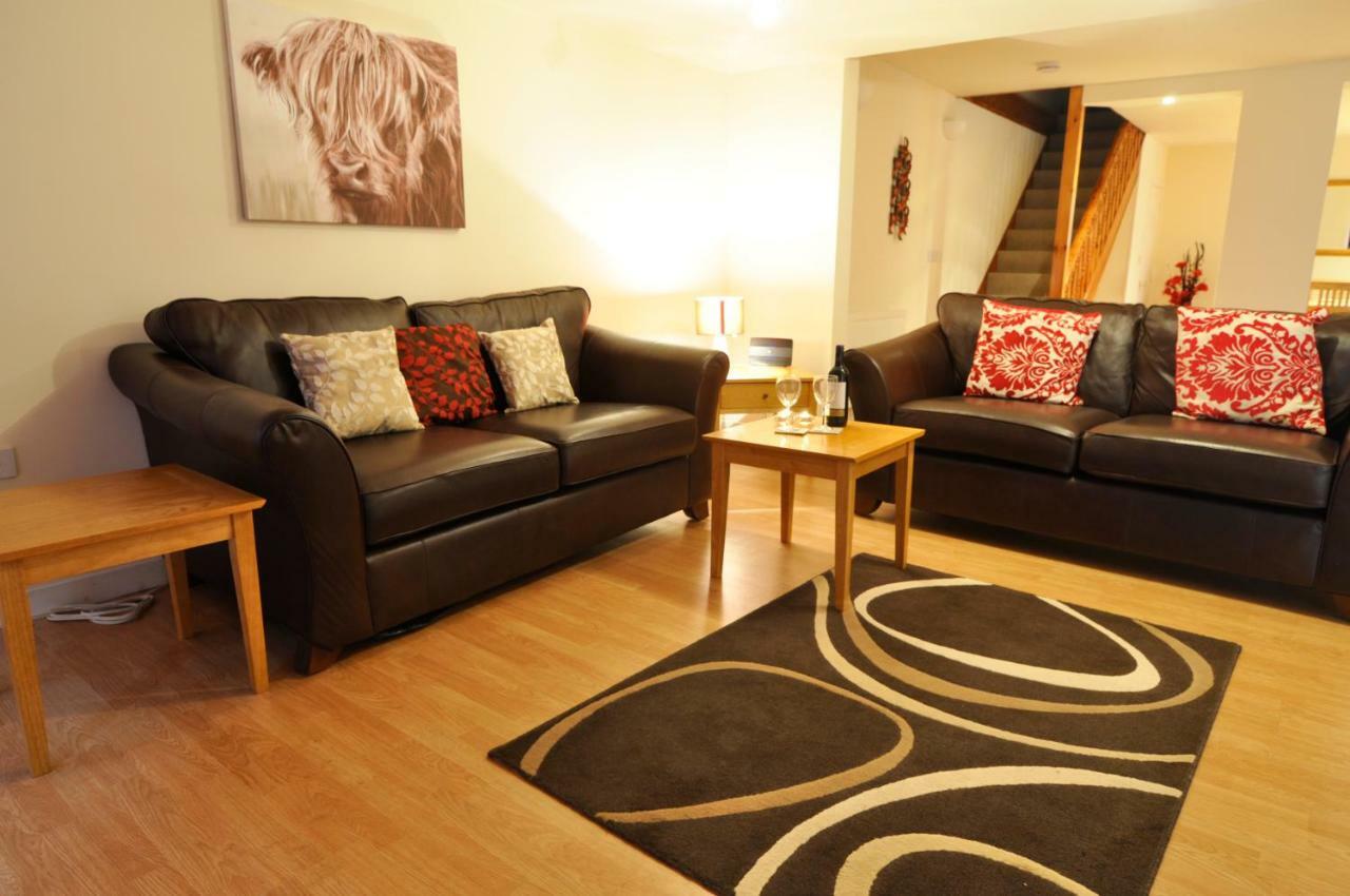 Dufftown Square Apartment Bagian luar foto