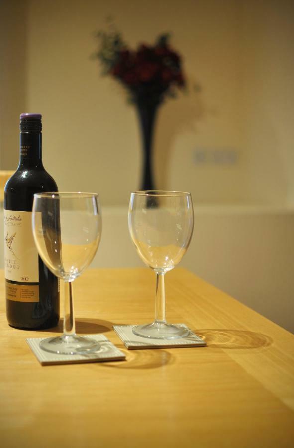 Dufftown Square Apartment Bagian luar foto