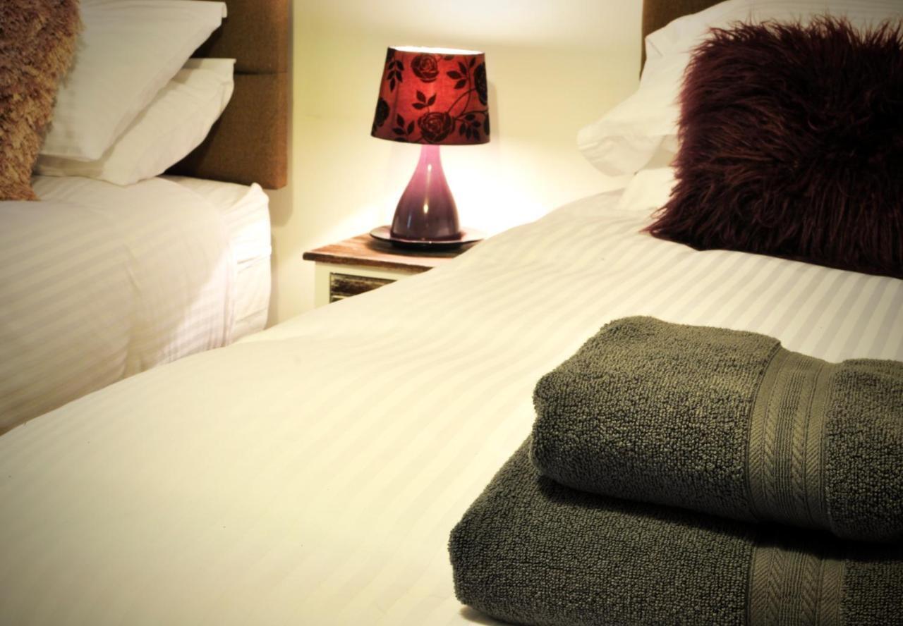 Dufftown Square Apartment Bagian luar foto